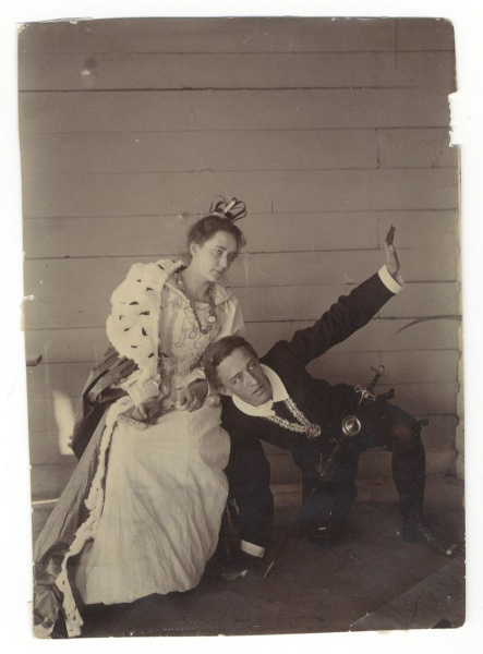 Блок в домашнем спектакле в Боблово. Фотография И.Д. Менделеева, 1899